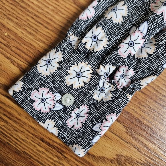 Loft EUC Floral Print Women's Top • Size XS - Picture 8 of 11